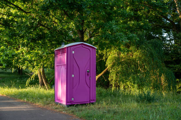 Best Standard Portable Toilet Rental  in Morgantown, IN